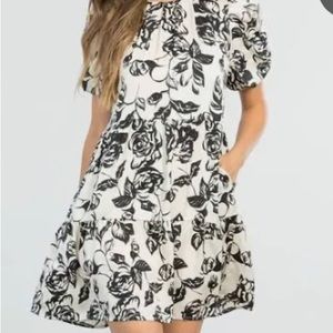 THML floral puff sleeve dress size M